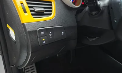 Hyundai Avante 2016, 121924 км, за 4037.25 USD - фото 14