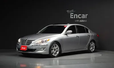 Hyundai Genesis · 2012 год