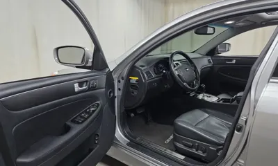 Hyundai Genesis 2012, 79149 км, за 4569.53 USD - фото 10