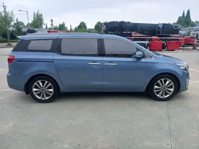 Kia Canival 2015, 220000 км, за 4095.43 USD