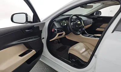 Jaguar XE 2019, 59664 км, за 4591.43 USD - фото 10