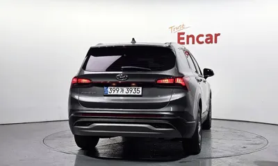 Hyundai Santafe 2021, 134942 км, за 11754.21 USD