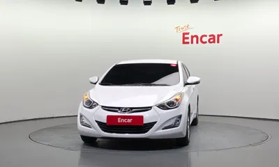 Hyundai Avante 2016, 118046 км, за 4069.84 USD