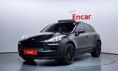 Porsche Macan · 2024 год