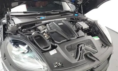 Porsche Macan 2024, 22283 км, за 70261.09 USD - фото 6