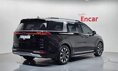 Kia Canival 2021, 89341 км, за 17773.37 USD
