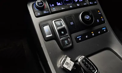 Hyundai Palisade 2019, 95288 км, за 13261.39 USD - фото 9