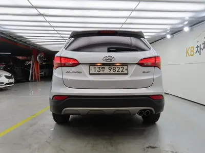 Hyundai Santafe 2015, 85491 км, за 5146.58 USD
