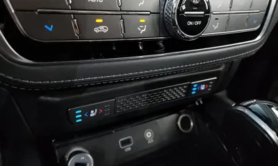 KG_Mobility_Ssangyong Rexton 2018, 177131 км, за 7356.8 USD - фото 16