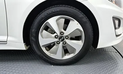 Kia K5 2015, 118037 км, за 5894.03 USD