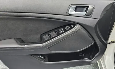 Kia K5 2015, 118037 км, за 5894.03 USD - фото 17