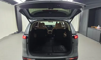 Kia Canival 2023, 81363 км, за 19963 USD - фото 20