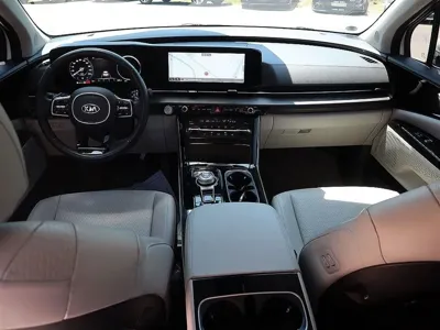 Kia Canival 2021, 48255 км, за 18045.16 USD