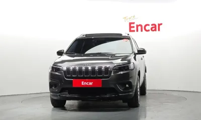 Jeep Cherokee 2019, 100193 км, за 7862.57 USD