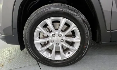 Jeep Cherokee 2019, 100193 км, за 7862.57 USD