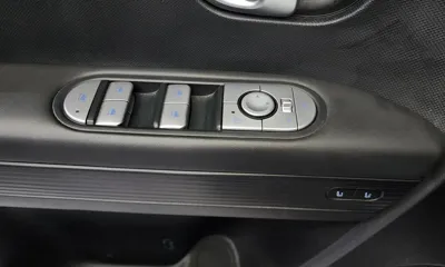 Hyundai Ioniq5 2022, 131260 км, за 16451.93 USD - фото 12
