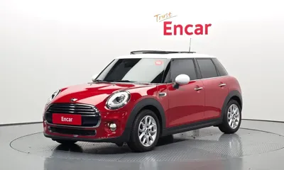 MINI Cooper · 2017 год