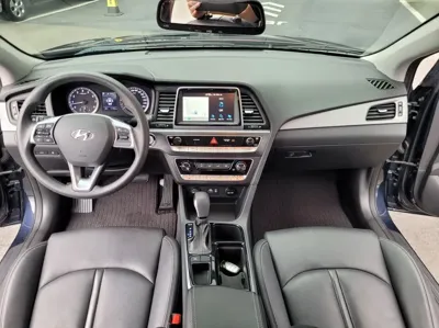 Hyundai Sonata 2018, 111555 км, за 5714.1 USD