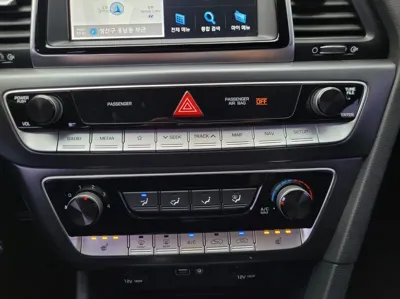 Hyundai Sonata 2018, 111555 км, за 5714.1 USD - фото 14