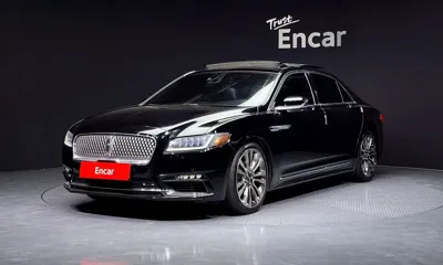 Lincoln Continental · 2017 год
