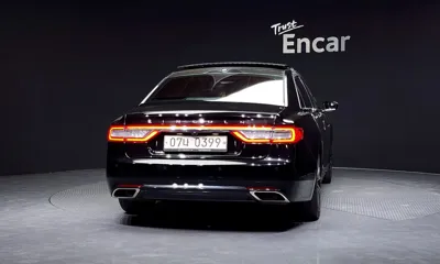 Lincoln Continental 2017, 88748 км, за 9984.23 USD
