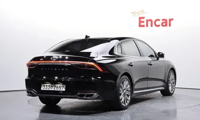 Hyundai Grandeur 2020, 42268 км, за 17084.08 USD