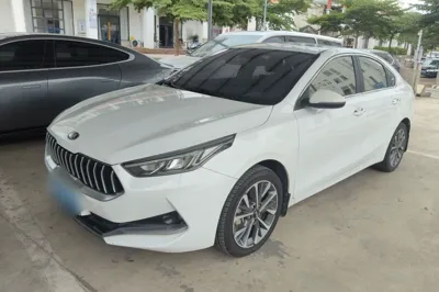 Kia K3 · 2020 год