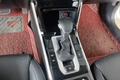 Kia K3 2020, 65900 км, за 8783 USD - фото 11