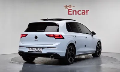 Volkswagen Golf 2026, 11918 км, за 29680.08 USD