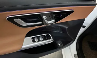 Mercedes-Benz E-Class 2025, 24415 км, за 38316.45 USD - фото 32