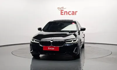 BMW 5-Series 2023, 21462 км, за 28179.18 USD