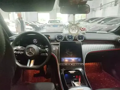 Mercedes-Benz C-Class 2024, 13000 км, за 31635.64 USD