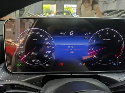 Mercedes-Benz C-Class 2024, 13000 км, за 31635.64 USD