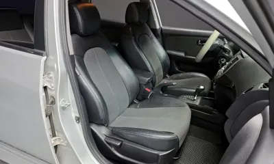 Hyundai Avante 2013, 218906 км, за 3284.29 USD - фото 12
