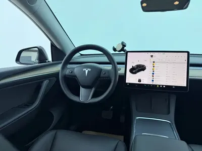 Tesla Model Y 2021, 30000 км, за 20864.81 USD - фото 9