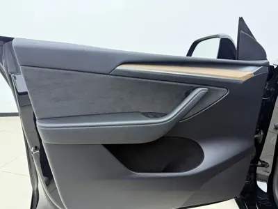 Tesla Model Y 2021, 30000 км, за 20864.81 USD - фото 13