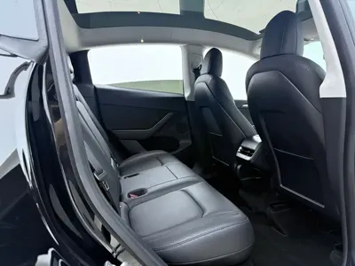 Tesla Model Y 2021, 30000 км, за 20864.81 USD - фото 17