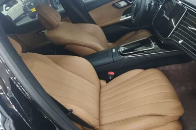 Mercedes-Benz E-Class 2025, 21300 км, за 46239 USD - фото 25