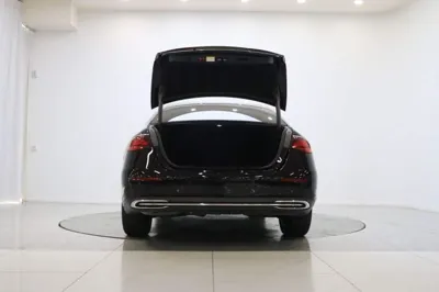 Mercedes-Benz E-Class 2025, 21300 км, за 46239 USD - фото 28
