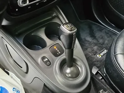Smart Fortwo 2015, 116101 км, за 7085.74 USD - фото 14