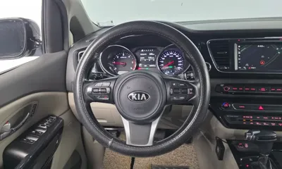 Kia Canival 2016, 223927 км, за 5579.62 USD - фото 13