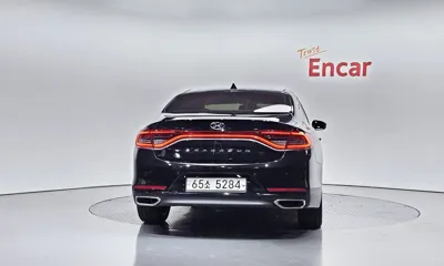 Hyundai Grandeur 2018, 143564 км, за 7400.07 USD