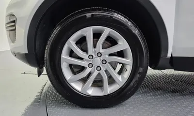 Land Rover Discovery Sport 2017, 143827 км, за 6236.05 USD