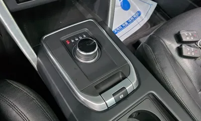 Land Rover Discovery Sport 2017, 143827 км, за 6186.1 USD - фото 9