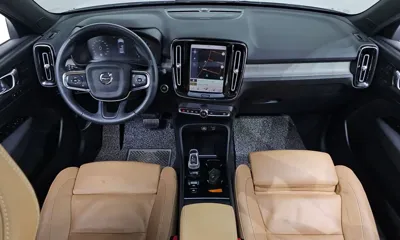 Volvo XC40 2022, 118700 км, за 19160.88 USD - фото 7