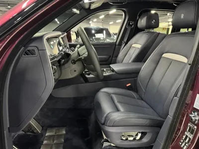 Rolls-Royce Cullinan 2025, 1400 км, за 555808.16 USD - фото 10