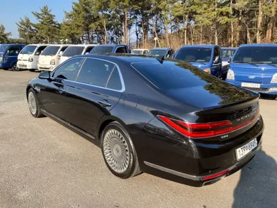 Genesis G90 2019, 135270 км, за 17451.32 USD