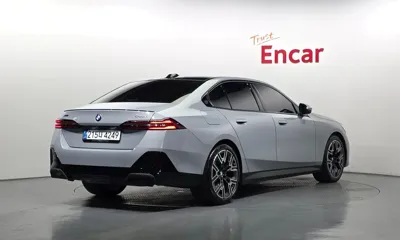 BMW 5-Series 2026, 11829 км, за 75001.69 USD