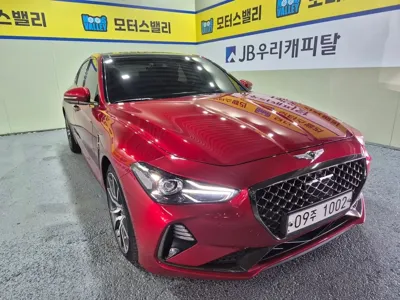 Genesis G70 2018, 136000 км, за 10726.12 USD