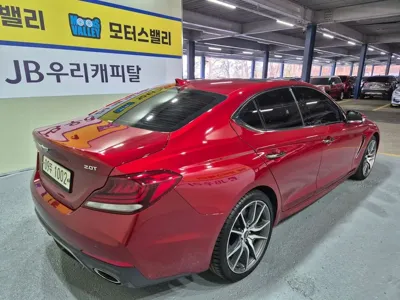 Genesis G70 2018, 136000 км, за 10726.12 USD